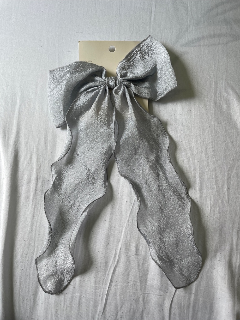 Zara Silver Textured Bow Hair Clip